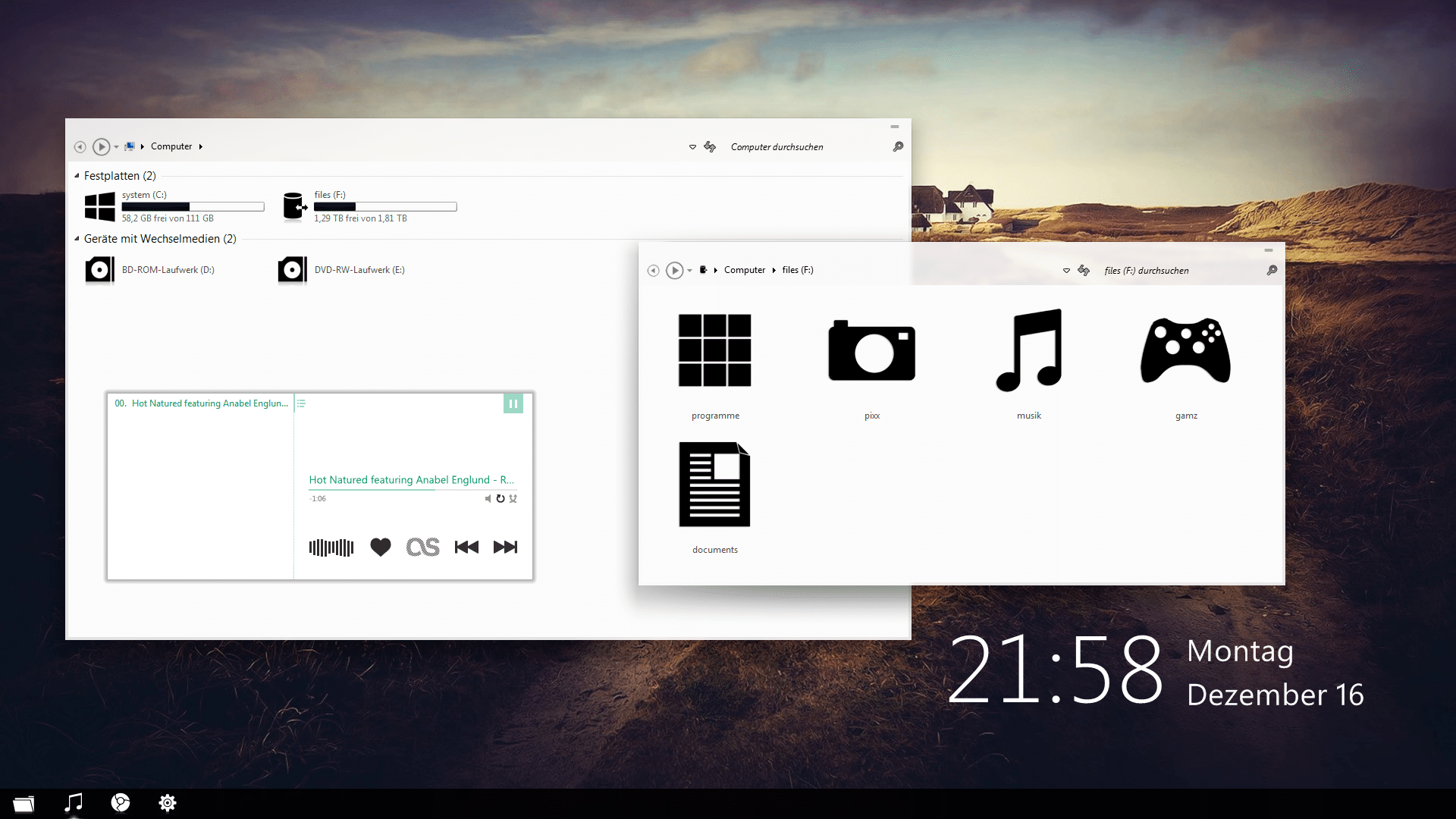 Minimal White Theme